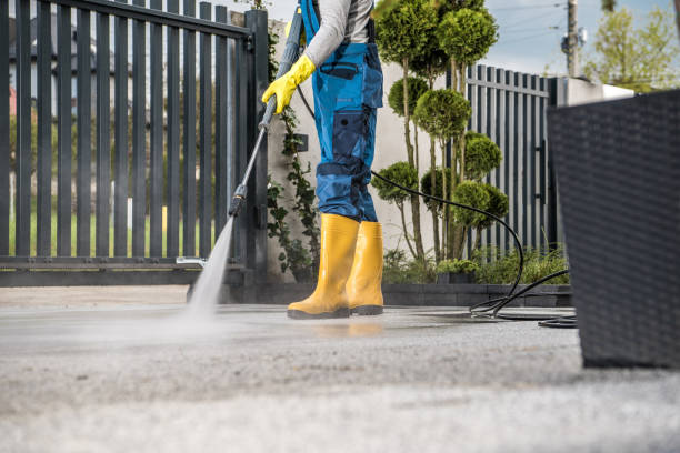 Why Choose Our Certified Pressure Washing Experts for Your Project Needs in Roanoke, IL?